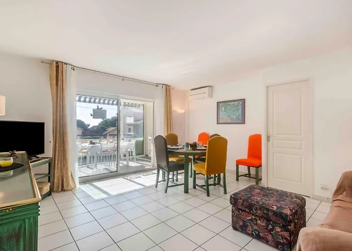 Le Promethee By Interhome Appartement